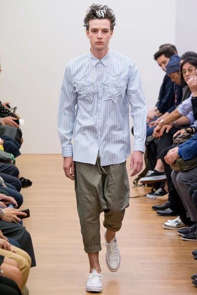 Look 7